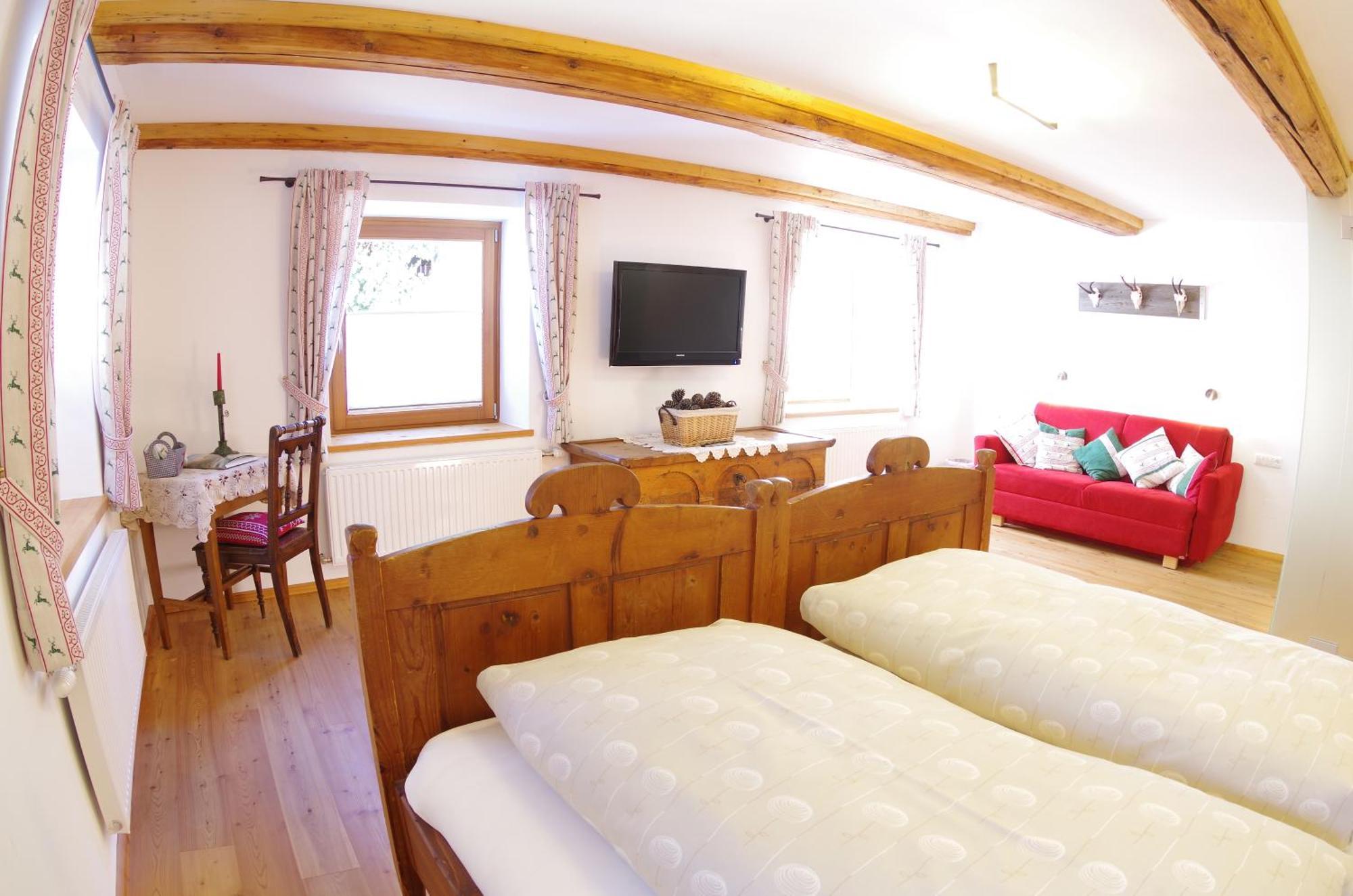 Rafting Camp Palfauゲストハウス 部屋 写真