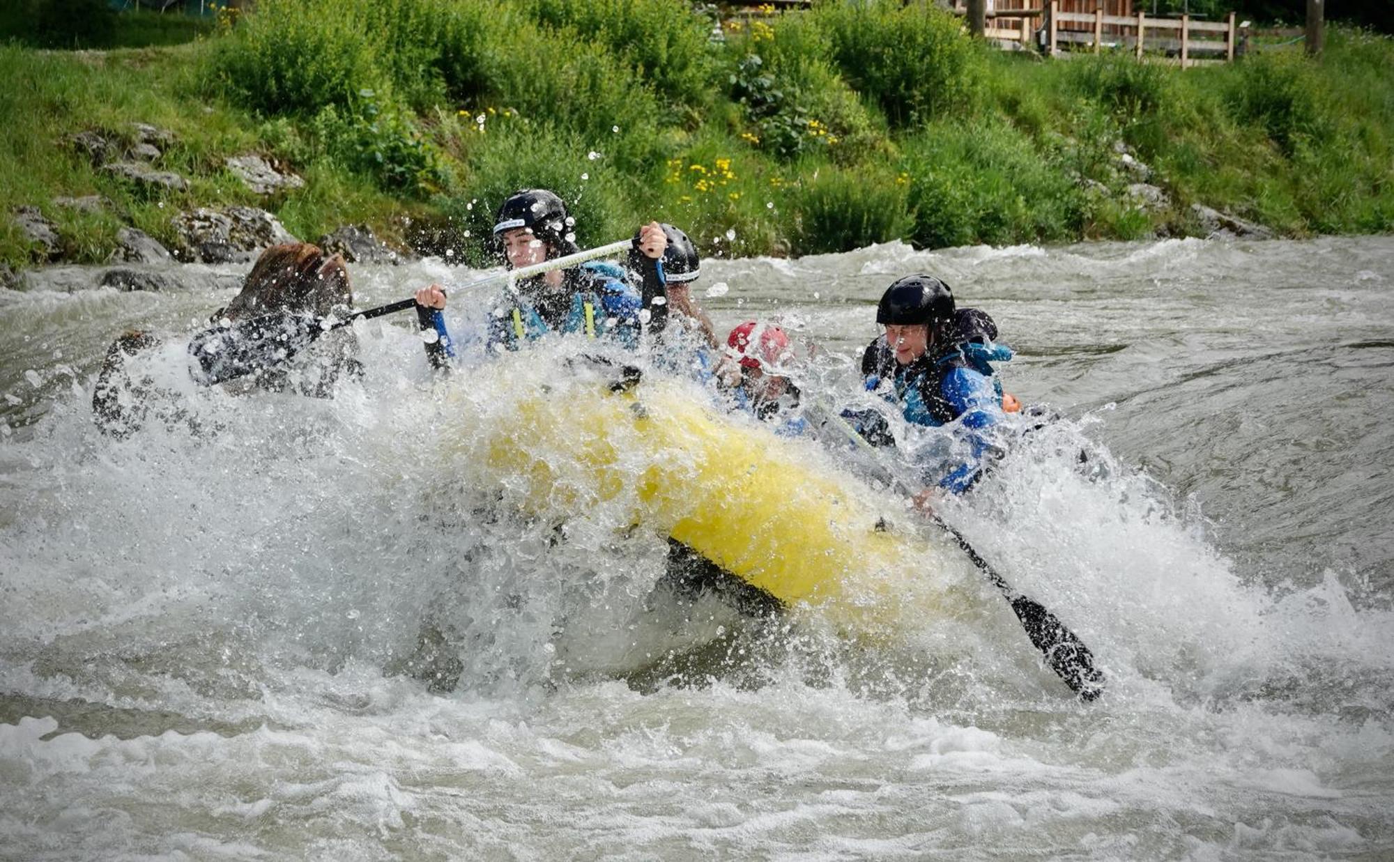 Rafting Camp Palfauゲストハウス エクステリア 写真